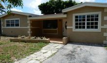 2806 BAHAMA DR Hollywood, FL 33023