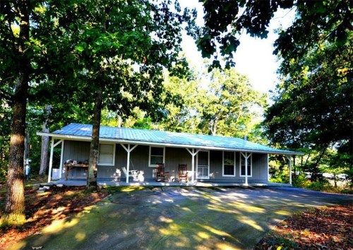 1136 Dempsey Loop Road, Adairsville, GA 30103