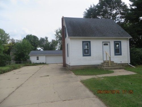 213 Birdsell Street, Jackson, MI 49203