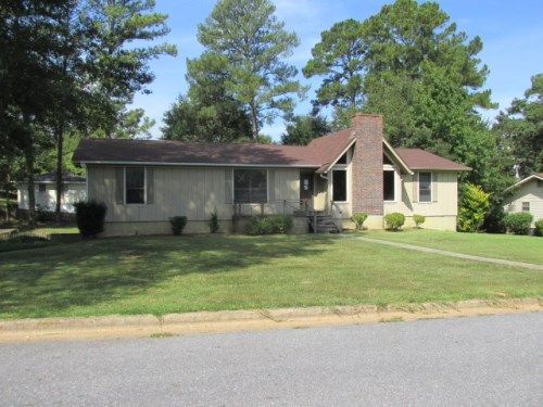 3301 Livingston Trce, Sylacauga, AL 35150