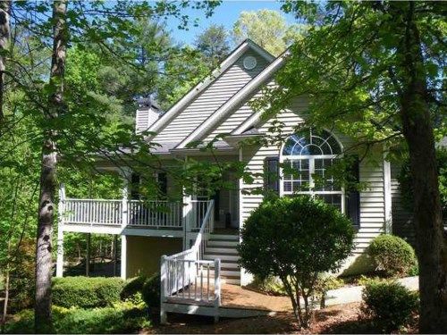 215 White Oak Lane, Dahlonega, GA 30533