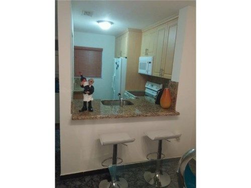 6850 NW 173 DR # 102, Hialeah, FL 33015