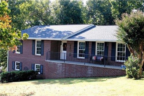 198 Hillcrest Drive, Calhoun, GA 30701