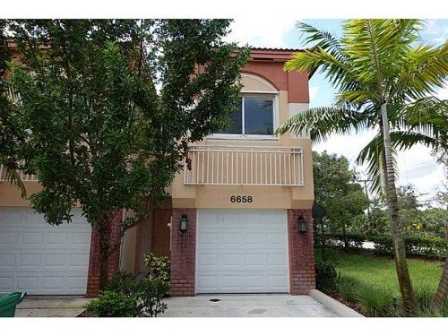 6658 TOWNSQUARE # -, Fort Lauderdale, FL 33314