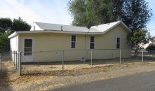 716 Washington St Tieton, WA 98947