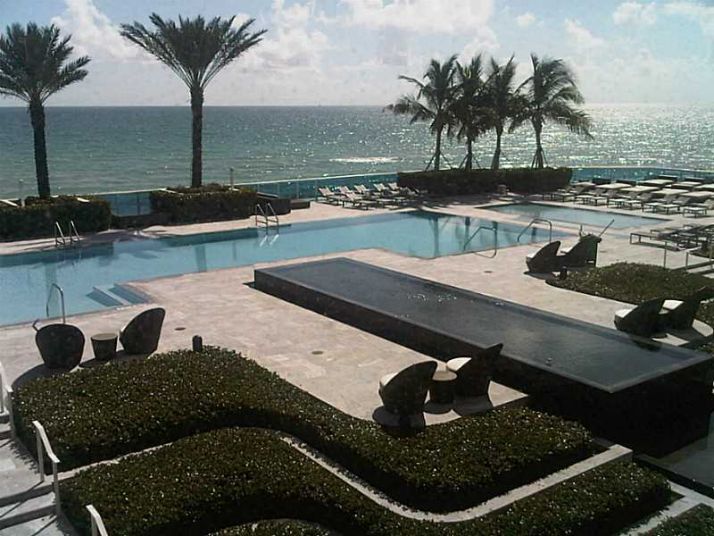 2711 S OCEAN DR # 1206, Hollywood, FL 33019