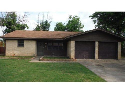 2622 Crescent Dr, Vernon, TX 76384