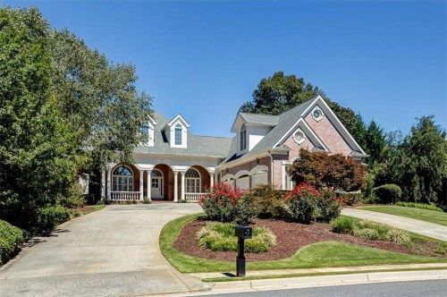 5635 Laurel Oak Drive, Suwanee, GA 30024