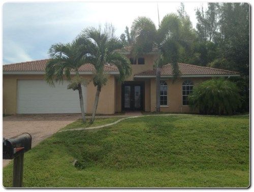 2213 SW 15th Pl, Cape Coral, FL 33991