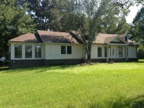 3766 County Rd 2243, Glenwood, AL 36034