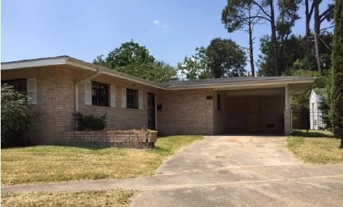 3010 Admiral Nimitz St, Lake Charles, LA 70615