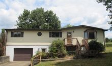 1009 Dahlia Ln Jeannette, PA 15644