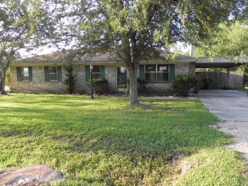 290 Benny Ave, Lumberton, TX 77657