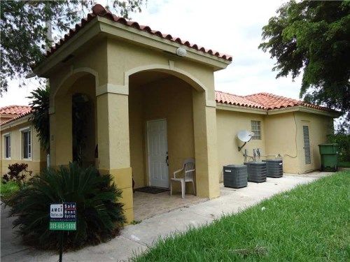 15 NE 13 AV # 15, Homestead, FL 33033