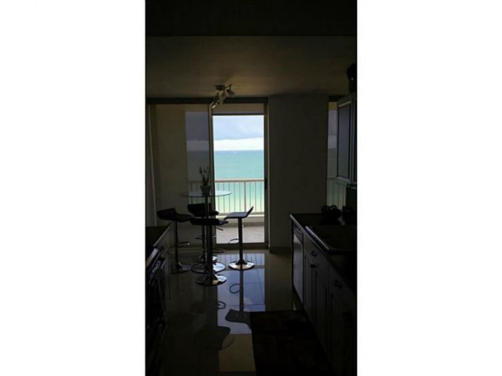 9341 COLLINS AV # 902, Miami Beach, FL 33154