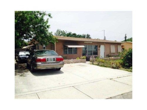 2940 NE 9 AV, Pompano Beach, FL 33064
