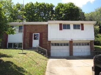 31 Robin Hill Drive, Mc Kees Rocks, PA 15136