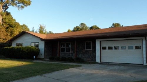 1010 Scott Ave, Weaver, AL 36277