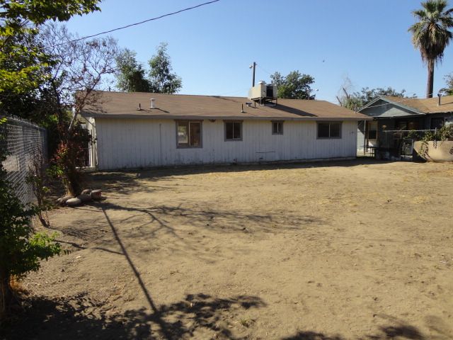 724 N 3rd St, Fresno, CA 93702