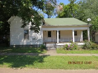 312 E Pleasant Ave, Covington, TN 38019