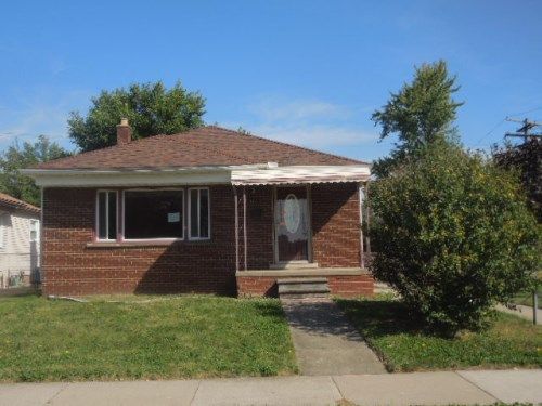 608 Capitol Ave, Lincoln Park, MI 48146