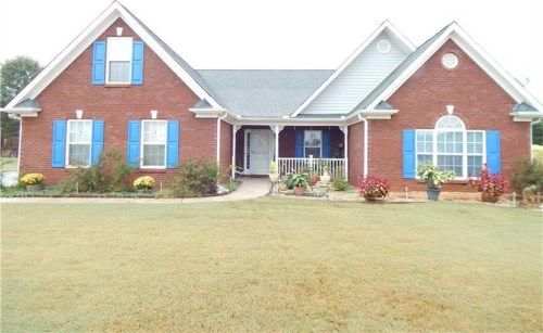 1426 Shiloh Oak Drive, Loganville, GA 30052