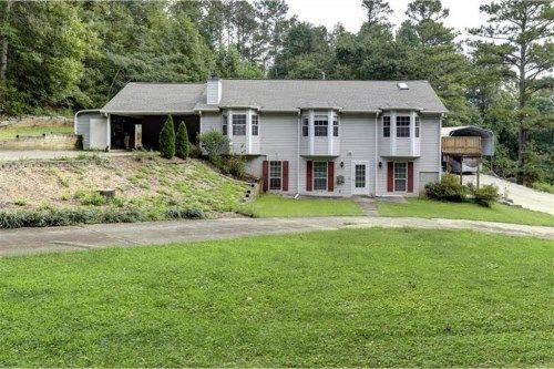 27 Hughes Road, Hiram, GA 30141