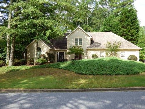 3470 Lakewind Way, Alpharetta, GA 30005