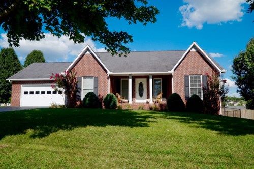 458 Locust Grove Road, Cookeville, TN 38501