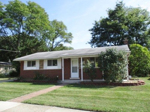 15724 Sunset St, Livonia, MI 48154