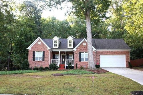 1524 Hunters Hollow, Monroe, GA 30655