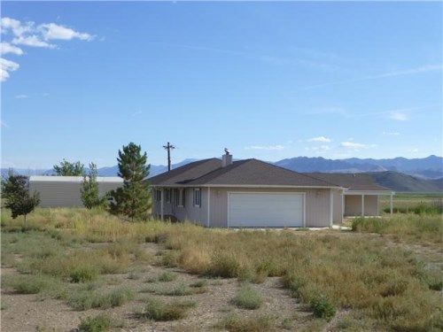 4206 Kyle Dr, Wellington, NV 89444