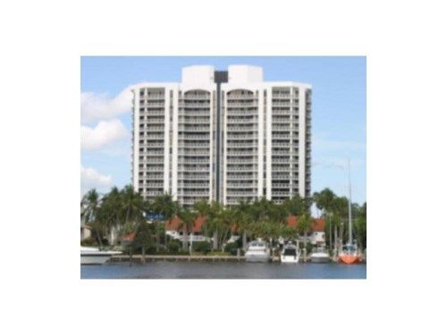 3600 YACHT CLUB DR # 302, Miami, FL 33180