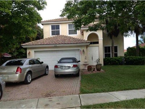 3323 HARNESS CR, Lake Worth, FL 33449