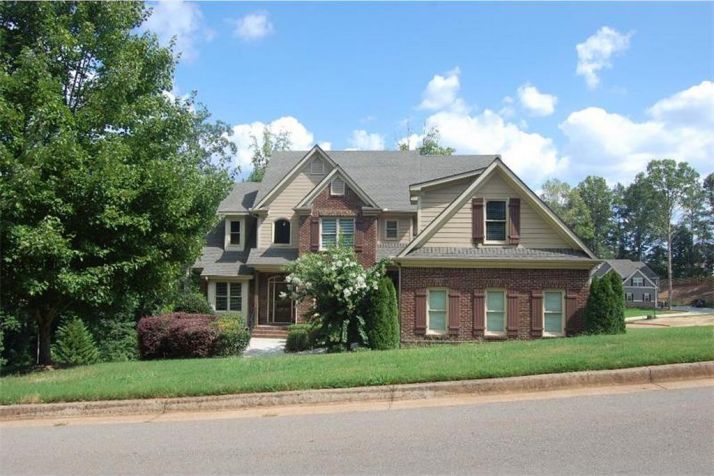 4305 Rising Court, Flowery Branch, GA 30542