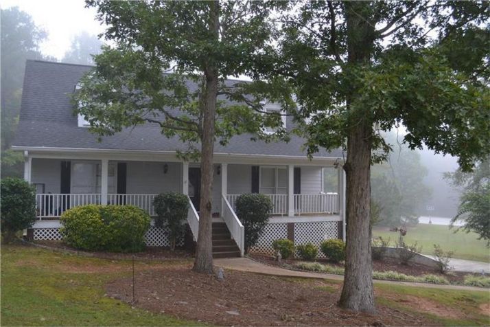 20 Guinn Dr., Oxford, GA 30054