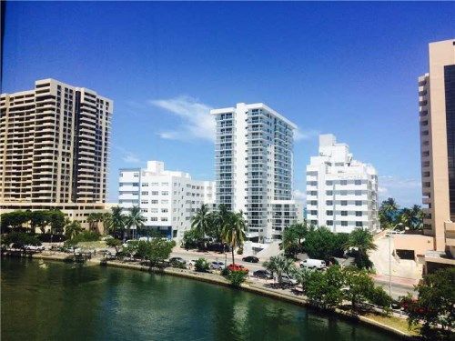 2421 LAKE PANCOAST DR # 4E&G, Miami Beach, FL 33140