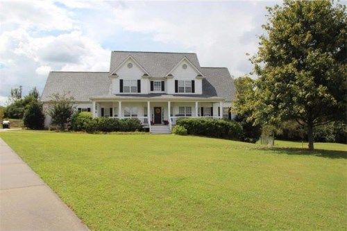 81 Emma Circle, Hoschton, GA 30548