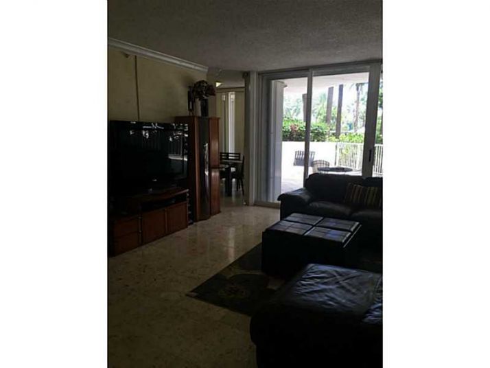 21205 YACHT CLUB DR # 402, Miami, FL 33180