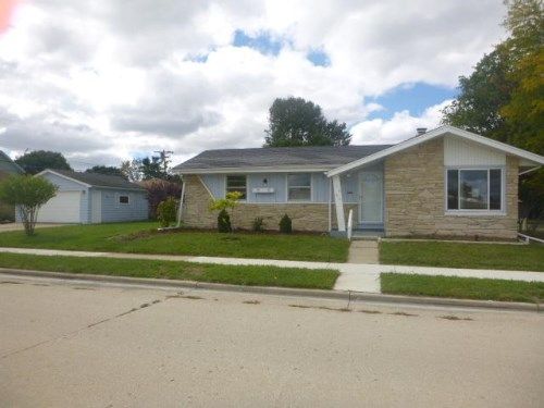 3204 17th Ave, Kenosha, WI 53140