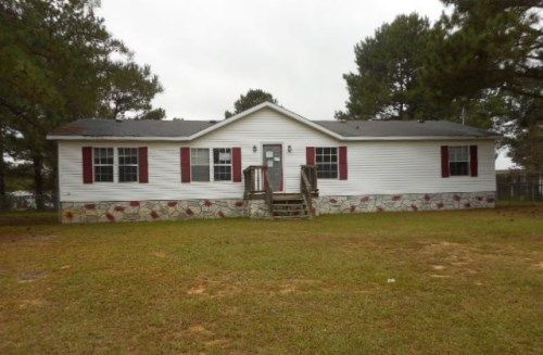 1734 Karudy Cir, Effingham, SC 29541