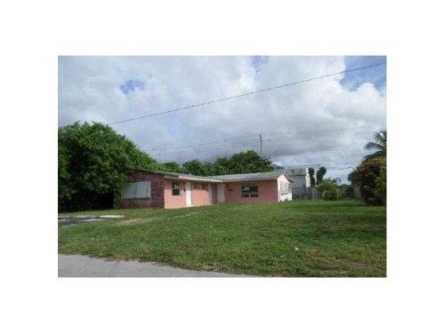 421 NW 35 CT # 1-2, Pompano Beach, FL 33064