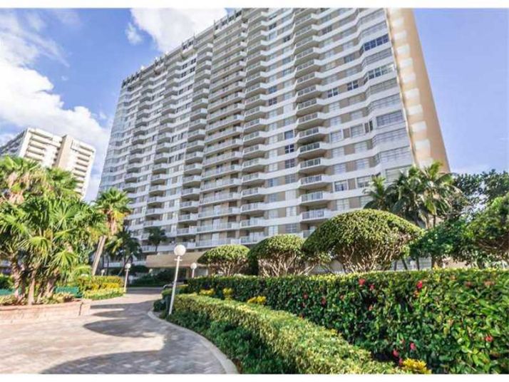 1985 S OCEAN DR # 9A, Hallandale, FL 33009