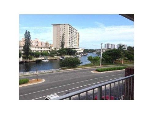 250 LAYNE BL # 312, Hallandale, FL 33009