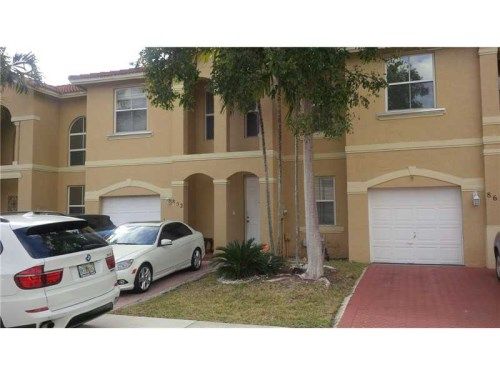 852 NW 134 AV # 852, Hollywood, FL 33028