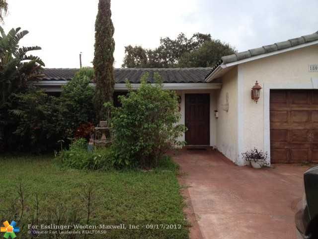 1800 N 43RD AV, Hollywood, FL 33021