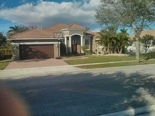 13801 NW 16TH ST, Hollywood, FL 33028