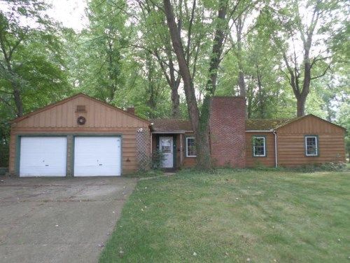 23999 Westwood Road, Westlake, OH 44145