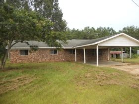 1358 Centerville Rd, Soso, MS 39480