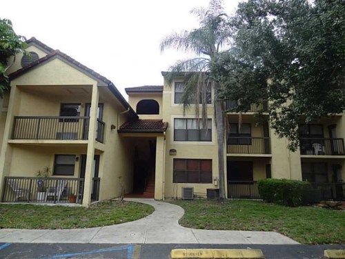 4581 W MCNAB RD # 23, Pompano Beach, FL 33069